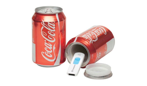 Bild: Coca Cola mit Geheimfach